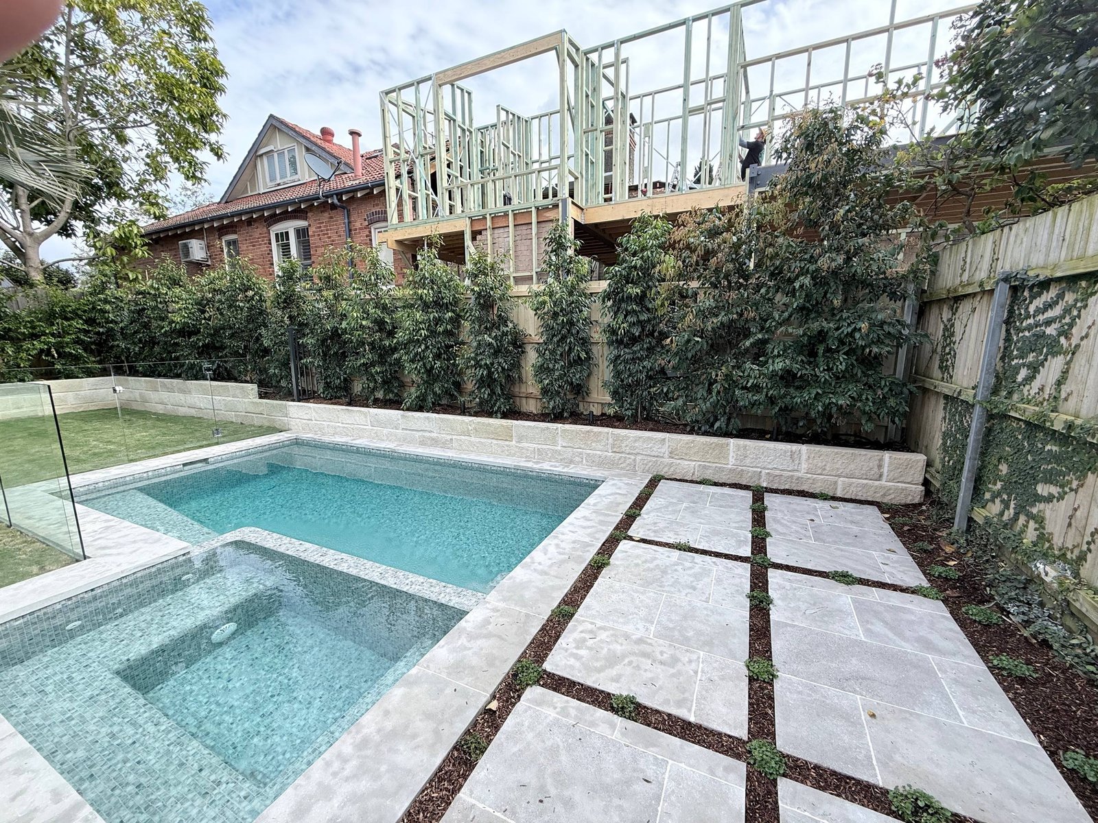 Small Garden, Big Impact Maximizing Space with Creative Landscaping